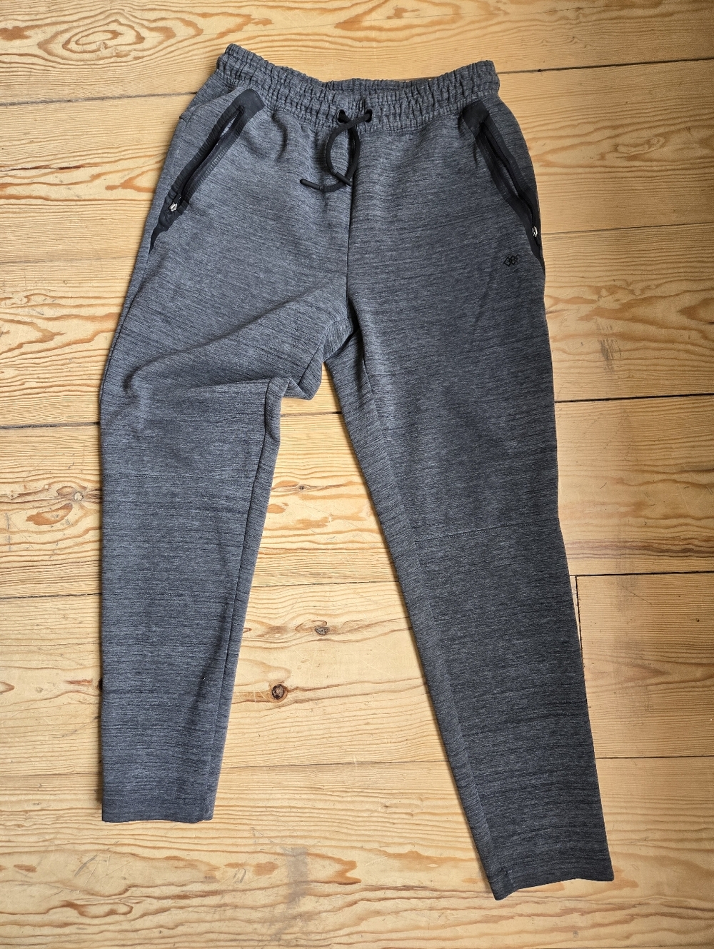 LEG3ND Gray Tech Jogger Sweatpants Size M